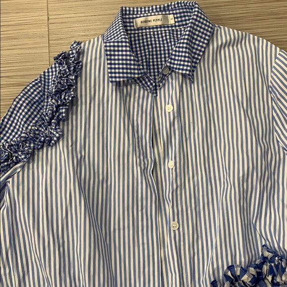 Mixed print button down top - Picture 2 of 4